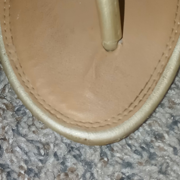 Sandals - Picture 4 of 5